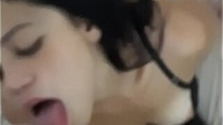 Tragandose mi leche como putica