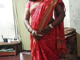 Indian Desi Bhabhi Show Her Boobs Ass and Pussy 10