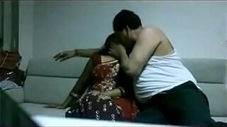 Indian desi wife in saree fucking Husband in house