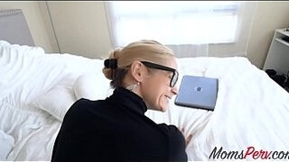 StepMom is just a fuck stick