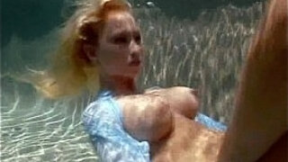 Madison Scott is a Screamer... Underwater! (2/2)