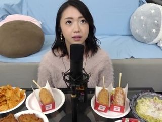 All Sounds Of Sex: Petite Japanese Girl Fucks With Her BF, Recording The Sounds Of Their Passionate Copulation