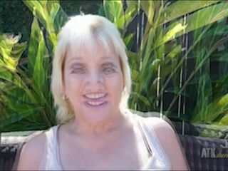 Sindy Silver masturbates outside.