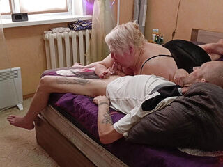 Mature mother-in-law gives blowjob and swallows all the cum