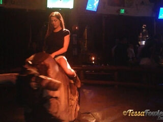 Tessa Fowler - Bull Ride Webcam