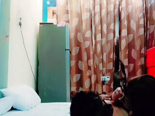 Desi Girlfriend Fucking in Hotel Room with Her House Owner