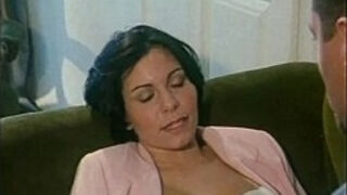 Vintage porn&colon; italian wife cheating on her husband