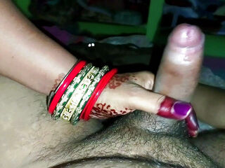Tamil Desi Aunty Hot Blowjob Hard Sex in Midnight with Brother in Law