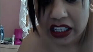 Indian milf on webcam &lpar;Part 2 of 3&rpar;