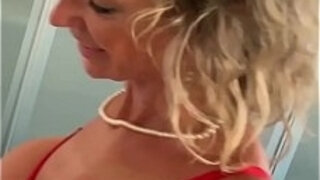 2 French big tits MILFs for one lucky guy - MySexMobile