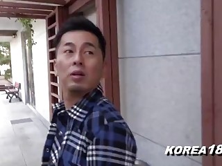 Sexy Korean lady picked up by Japanese dork