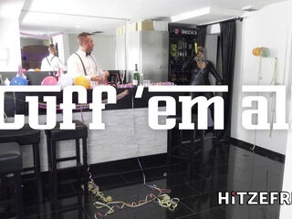Catwoman on a sperm hunt - Hitzefrei