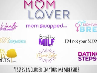 Stepmom Cleans My Dick - S4:E3 - Momlover