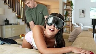 I used her tight hole while she was clueless in VR - Gal Ritchie